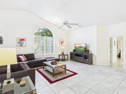 NEW - Top 4 BR waterfront villa with gulf access