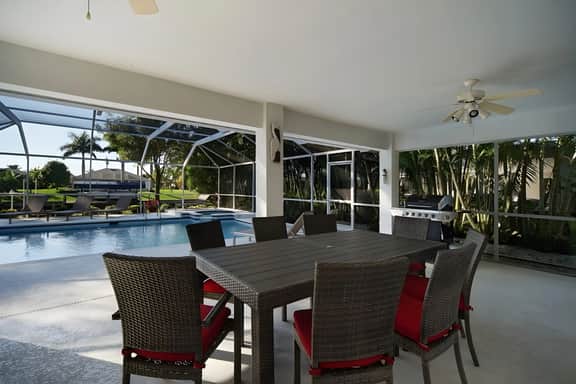 NEW - Top 4 BR waterfront villa with gulf access